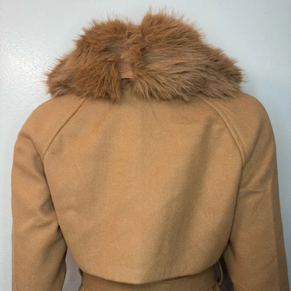 Khaki removable faux fur belted wrap pea coat - Picture 6 of 14